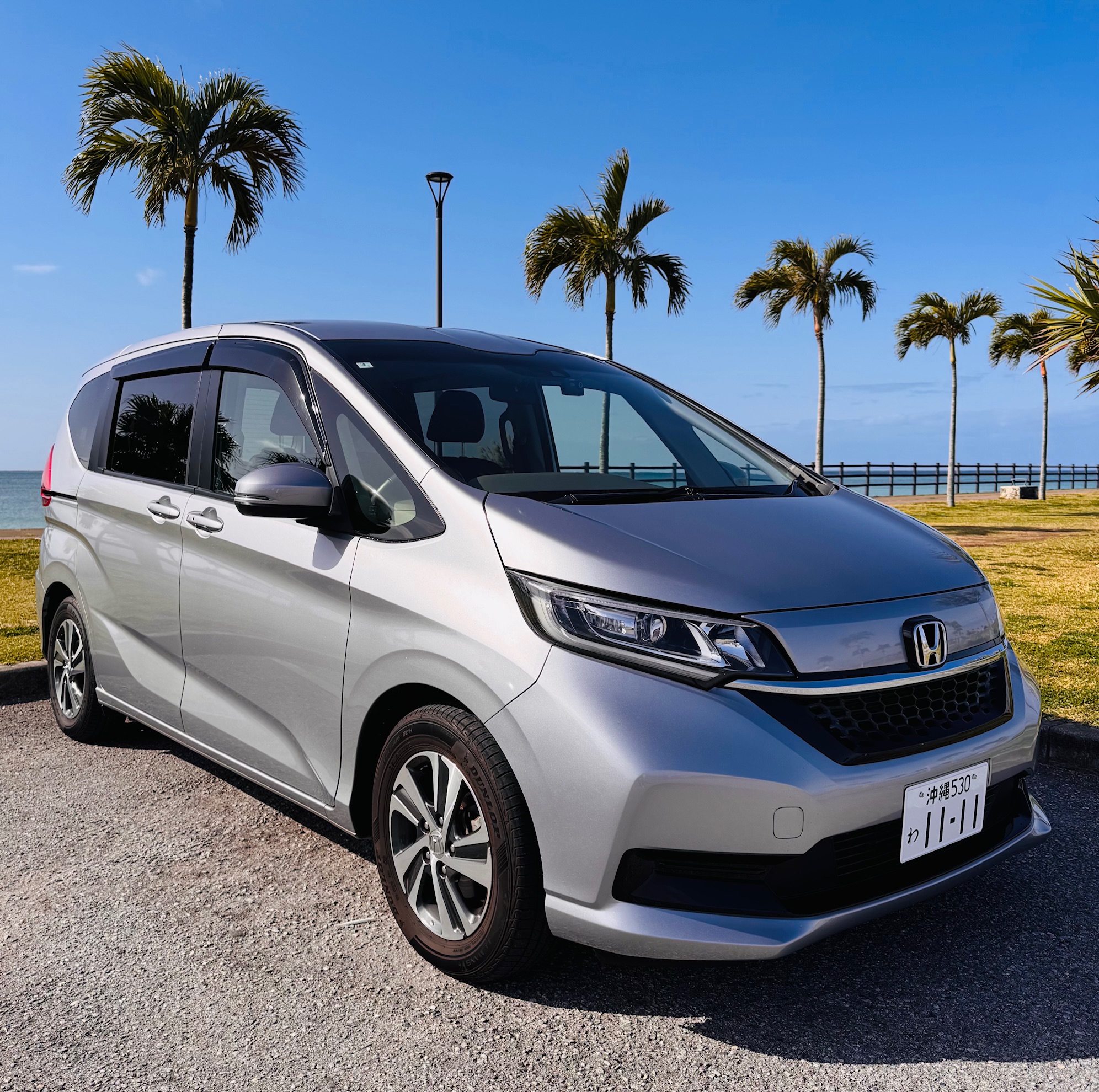 ホンダセンシングで安心安全！！大きすぎるミニバンはいらない、大人のための一台