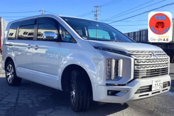 新型デリカD：5で快適ドライブ【南部観光＆平和祈念公園へ最適な立地】那覇空港送迎付き 